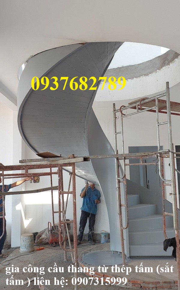 Gia công cầu thang từ thép tấm (sắt tấm)