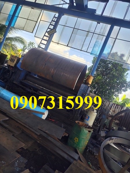 Uốn thép tấm khổ lớn